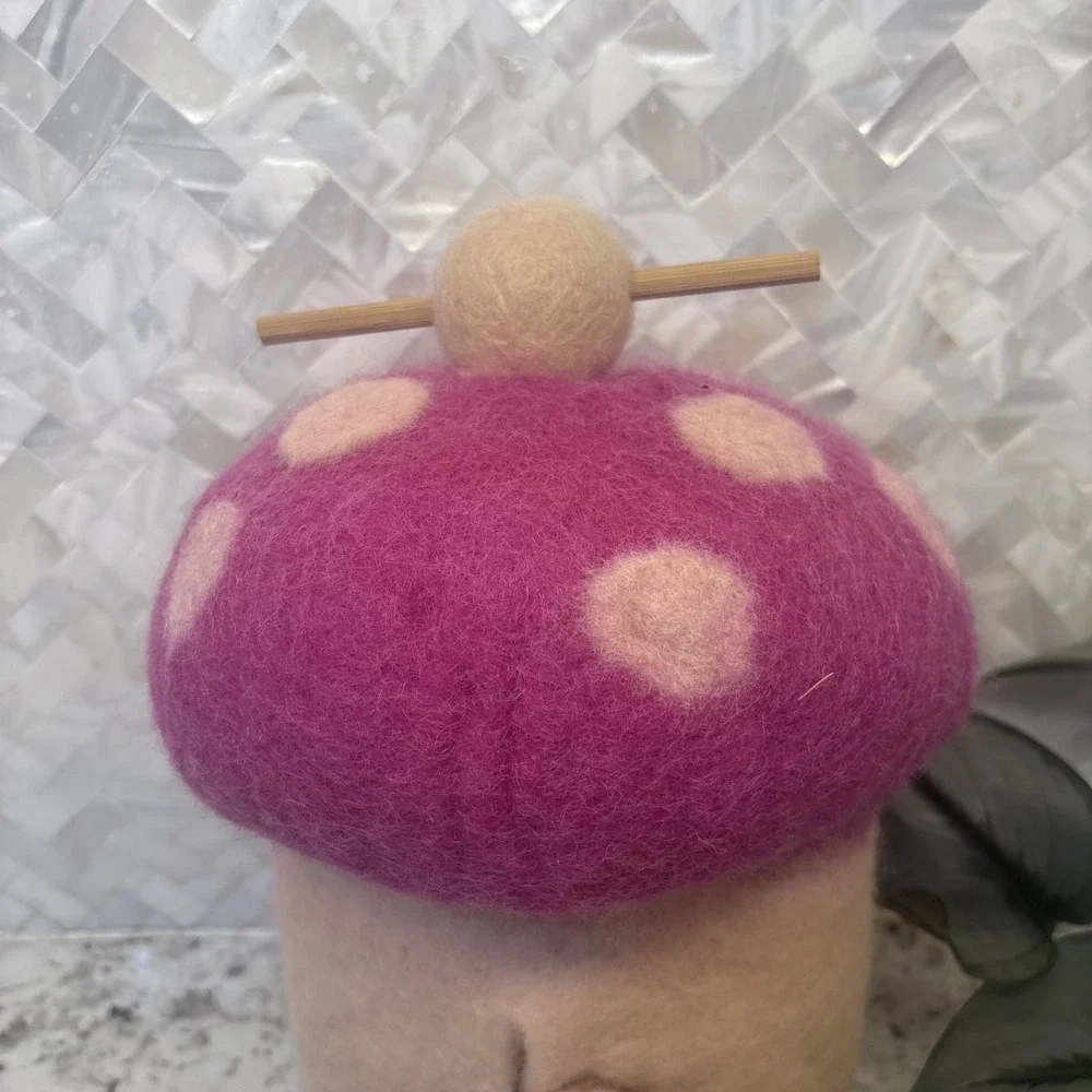 DZI Handmade Needle Felted Wool Bird Fairy House Magic Mushroom Woodland‎ Decor